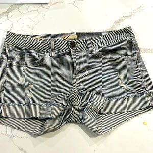 William Rast Scarlet shorts with stripes size 28